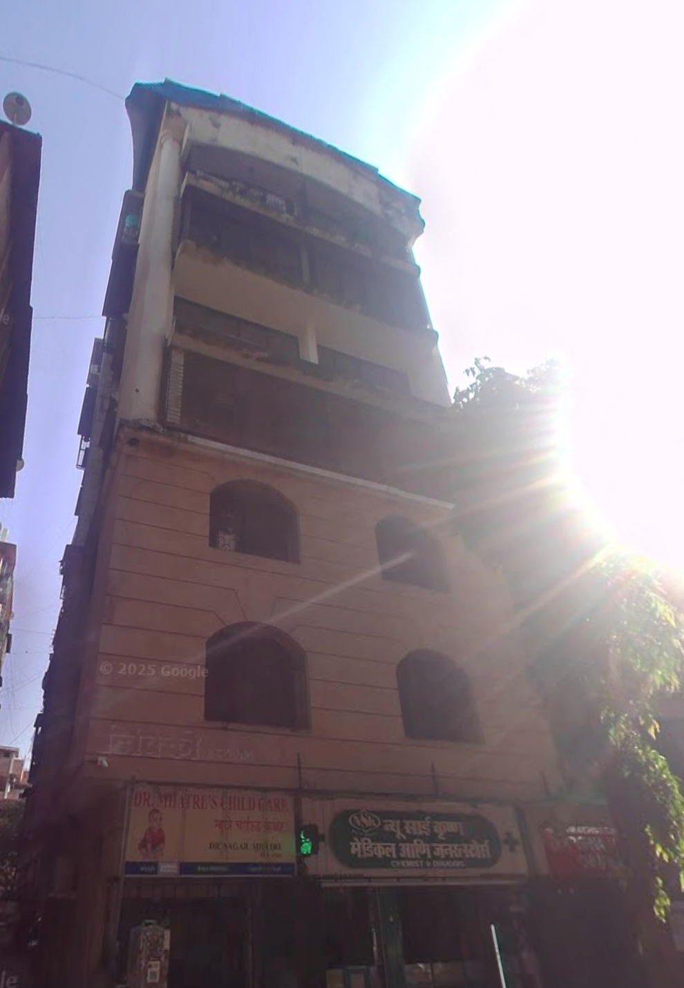 2 BHK Semi Furnished in Nikki Apartment , Prabhadevi